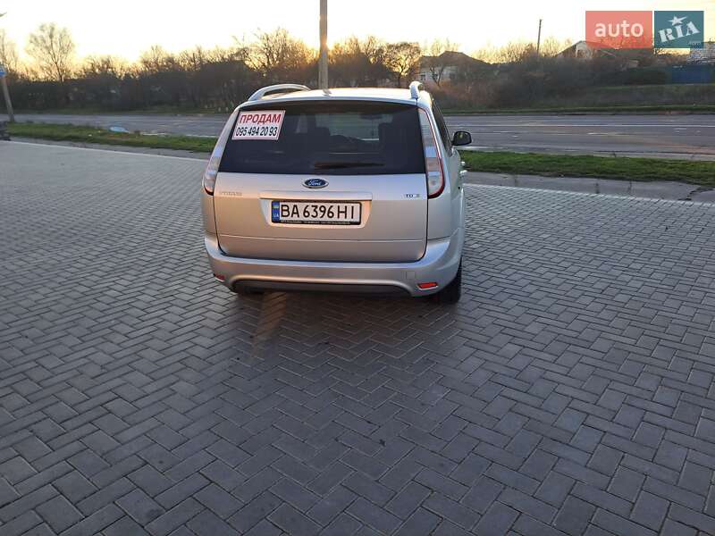 Універсал Ford Focus 2010 в Кропивницькому