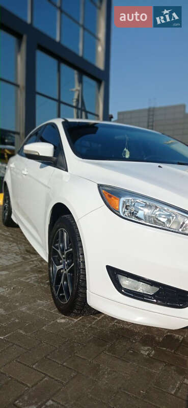Седан Ford Focus 2015 в Шепетівці фото 3 Седан Ford Focus 2015 в Шепетівці
