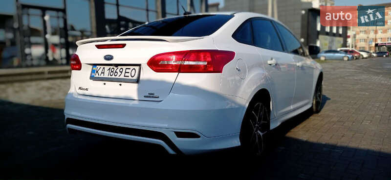 Седан Ford Focus 2015 в Шепетівці фото 8 Седан Ford Focus 2015 в Шепетівці