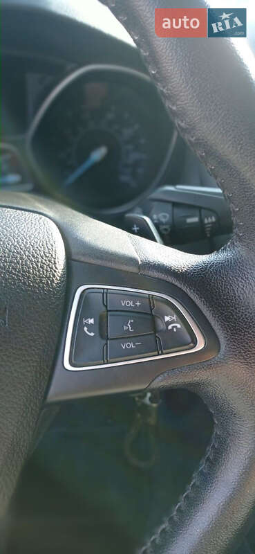 Седан Ford Focus 2015 в Шепетівці фото 15 Седан Ford Focus 2015 в Шепетівці