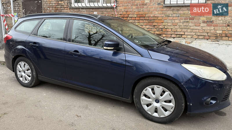 Ford Focus 2011