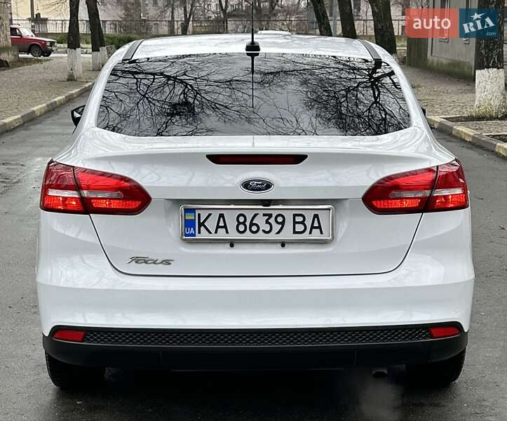 Седан Ford Focus 2017 в Знам'янці