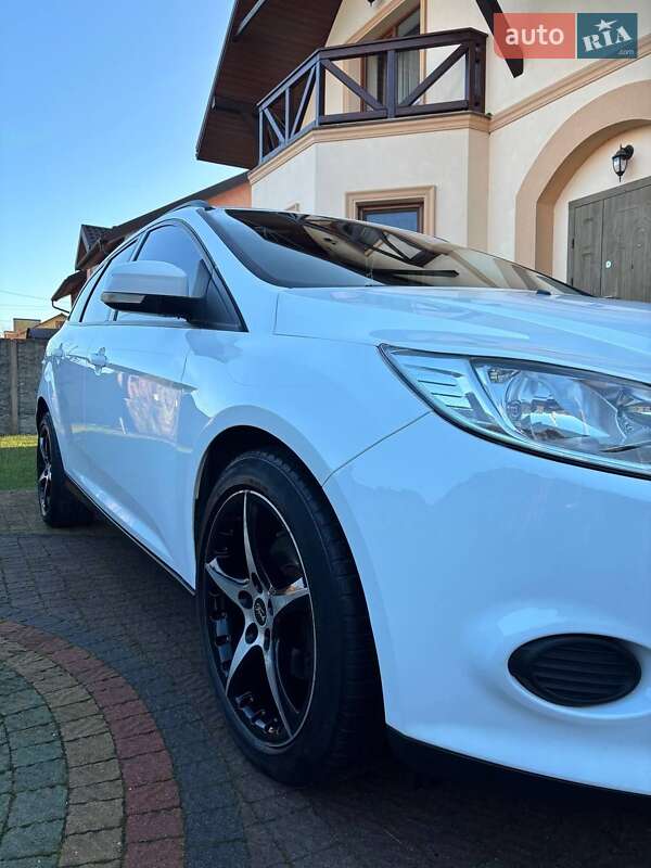 Универсал Ford Focus 2013 в Стрые