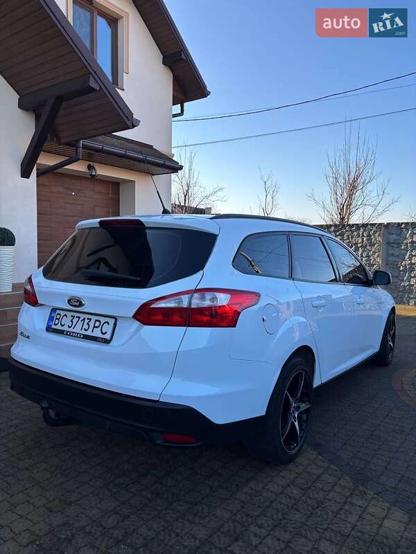 Универсал Ford Focus 2013 в Стрые