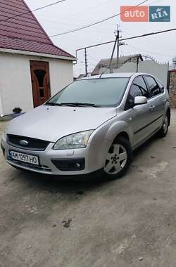 Хетчбек Ford Focus 2006 в Радомишлі