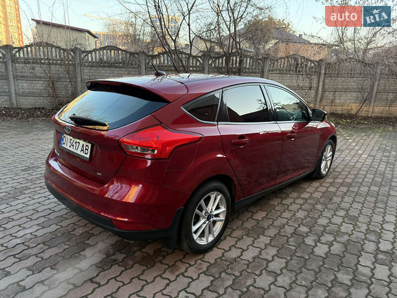 Хэтчбек Ford Focus 2015 в Ивано-Франковске