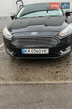 Седан Ford Focus 2015 в Киеве