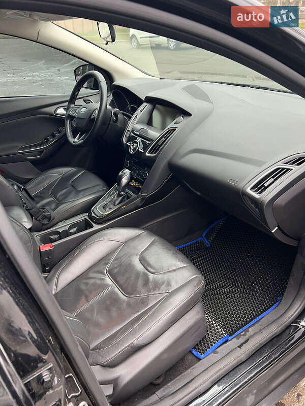 Седан Ford Focus 2015 в Киеве фото 11 Седан Ford Focus 2015 в Киеве
