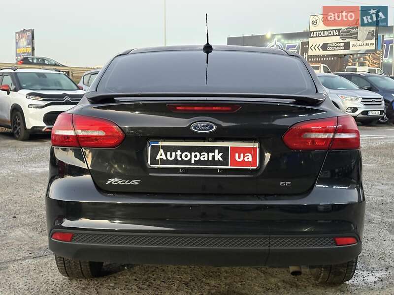 Седан Ford Focus 2015 в Львове