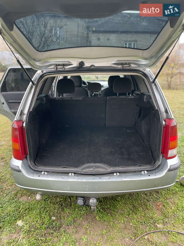 Универсал Ford Focus 2003 в Виноградове