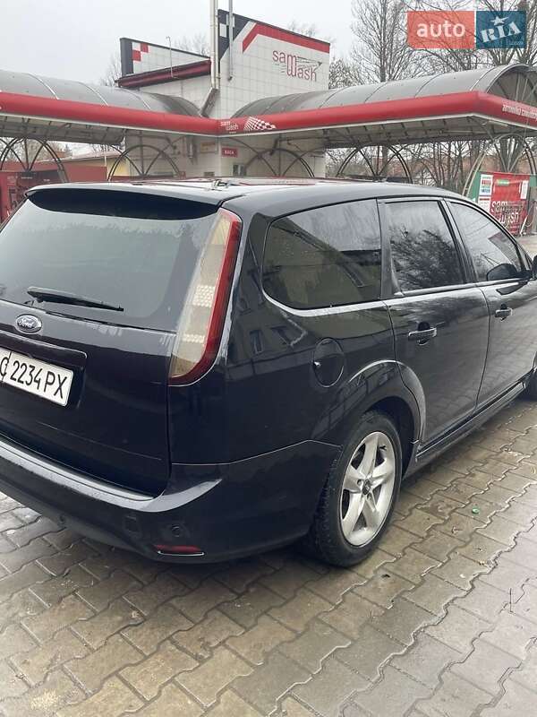 Универсал Ford Focus 2010 в Львове