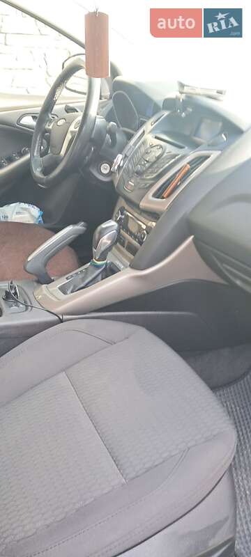 Седан Ford Focus 2012 в Днепре