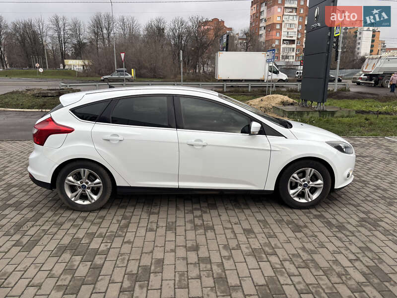 Хэтчбек Ford Focus 2013 в Полтаве