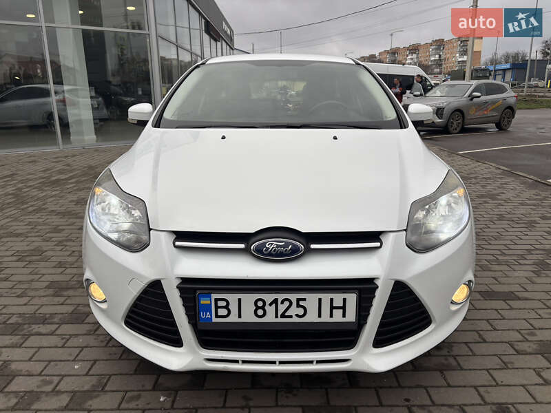 Хэтчбек Ford Focus 2013 в Полтаве