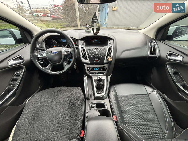 Хэтчбек Ford Focus 2013 в Полтаве