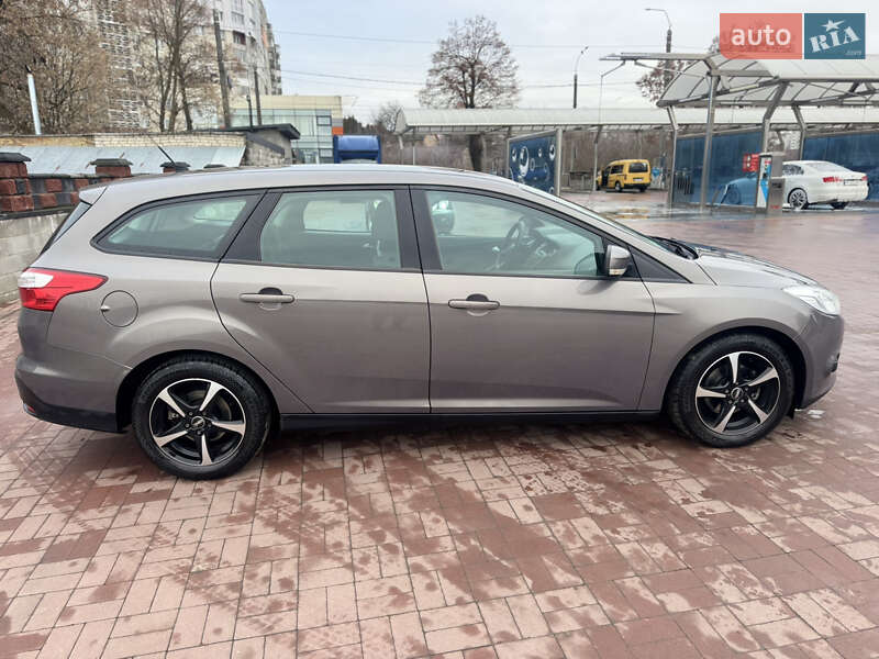 Универсал Ford Focus 2011 в Ровно