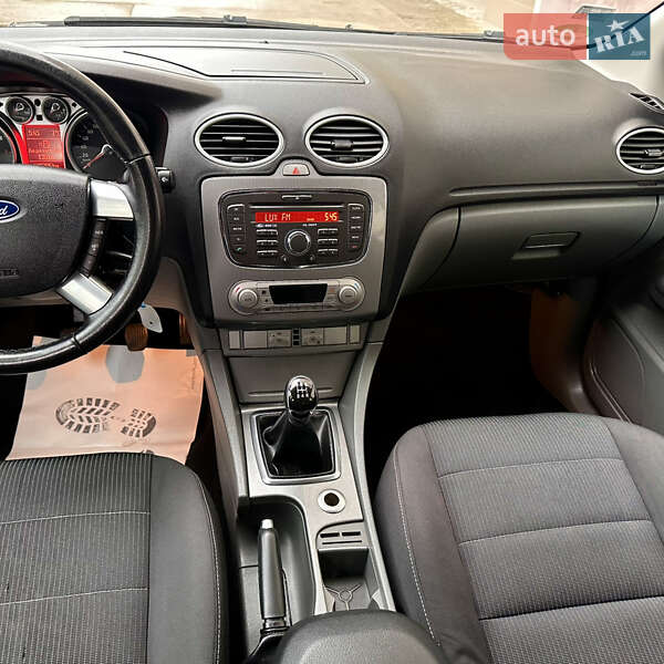 Хэтчбек Ford Focus 2008 в Ивано-Франковске