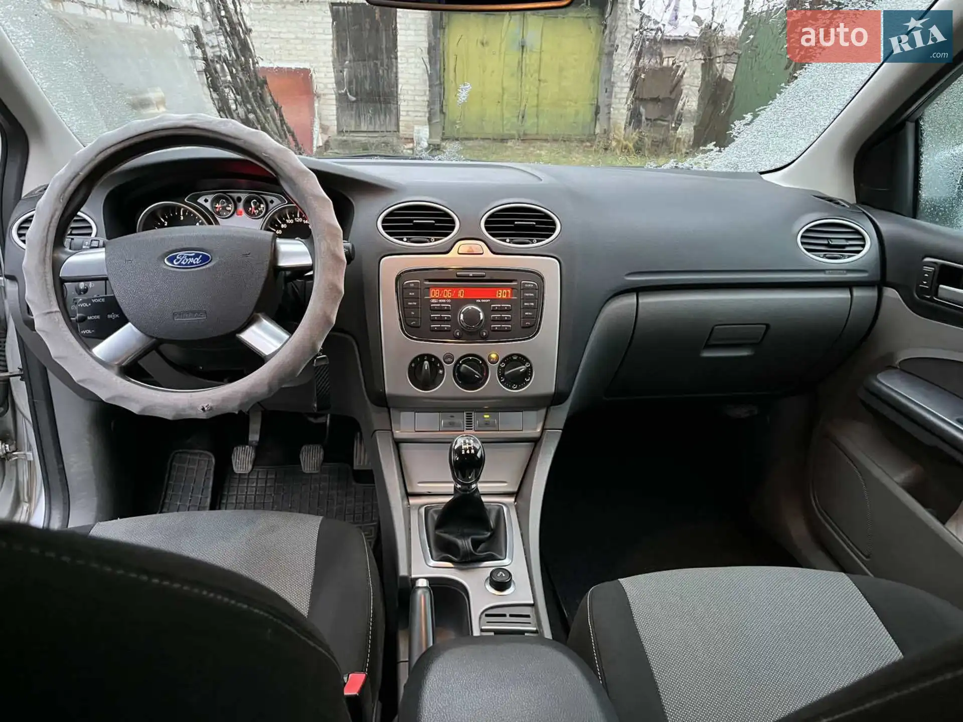 2010 Ford Focus - мініатюра 15