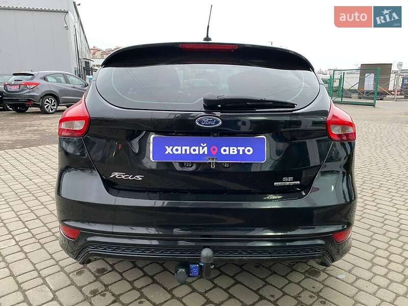 Хэтчбек Ford Focus 2015 в Львове