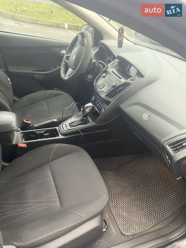 Седан Ford Focus 2016 в Києві