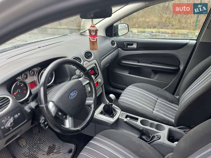 Універсал Ford Focus 2010 в Рівному
