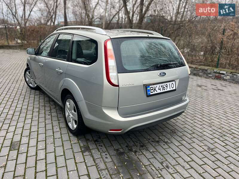 Універсал Ford Focus 2010 в Рівному
