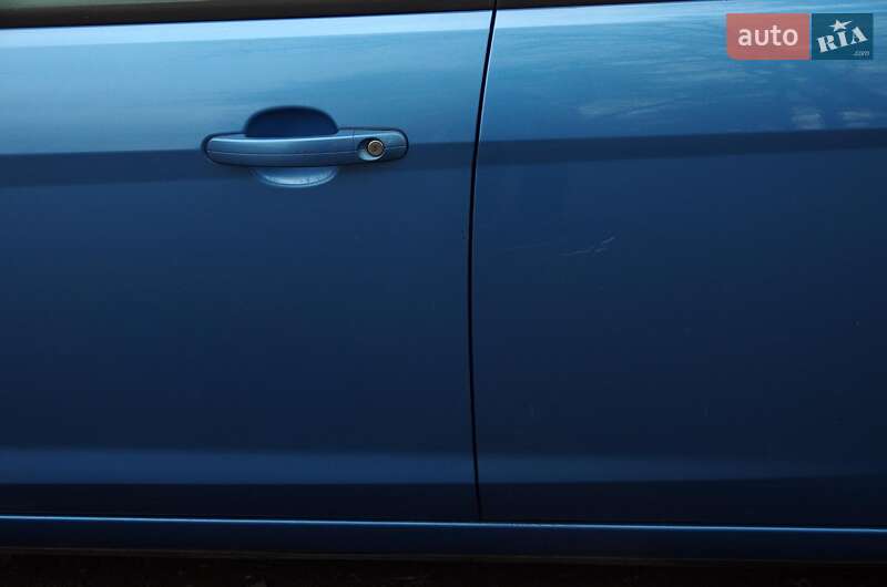 Хэтчбек Ford Focus 2010 в Ворзеле