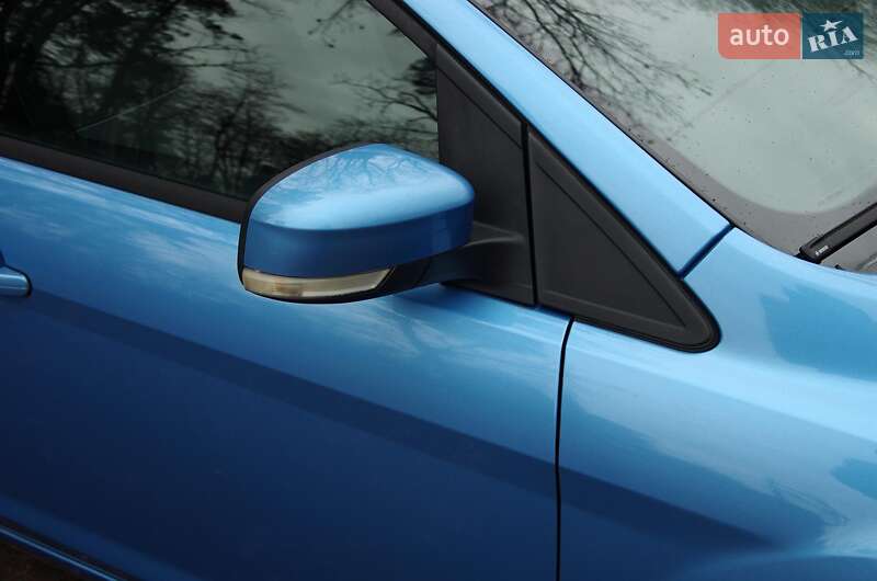 Хэтчбек Ford Focus 2010 в Ворзеле