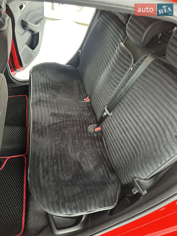 Седан Ford Focus 2015 в Дніпрі