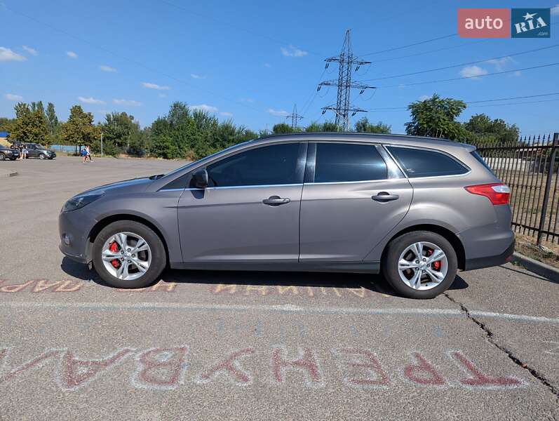 Универсал Ford Focus 2014 в Днепре
