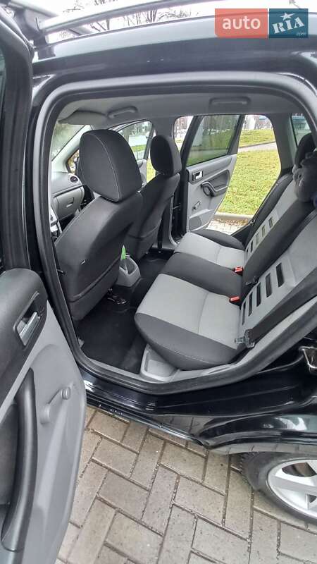 Універсал Ford Focus 2010 в Львові