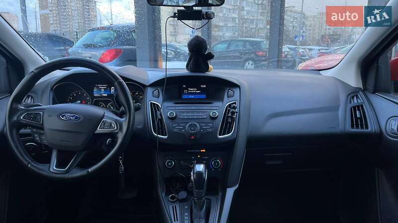 Хетчбек Ford Focus 2015 в Києві
