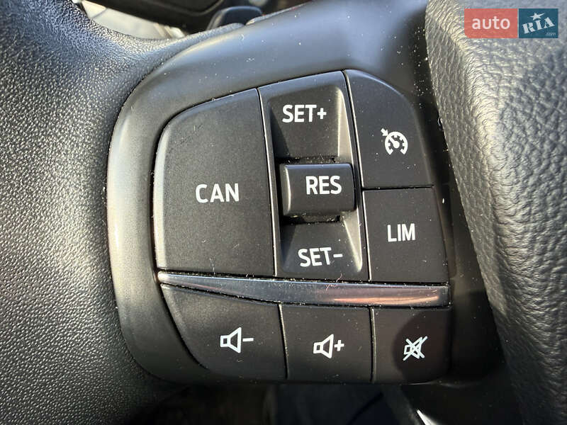 Универсал Ford Focus 2019 в Львове фото 24 Универсал Ford Focus 2019 в Львове