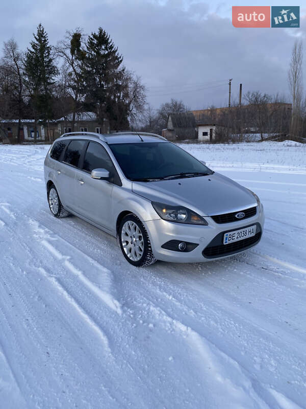 Универсал Ford Focus 2009 в Голованевске