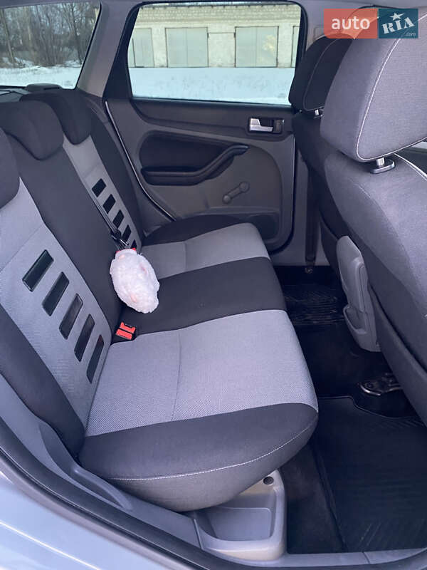 Универсал Ford Focus 2009 в Голованевске