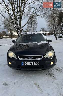 Хэтчбек Ford Focus 2005 в Щирце