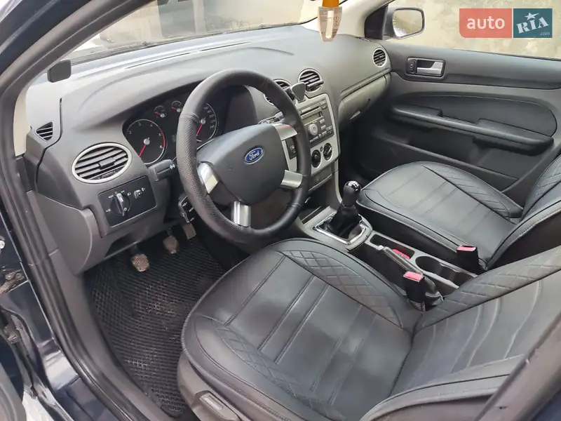 Ford Focus 2005 VIN WF05XXGCD55C49122 фото оголошення 5 з 48
