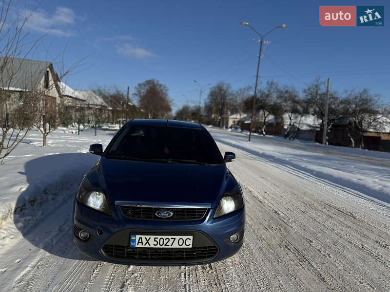 Універсал Ford Focus 2008 в Краснограді