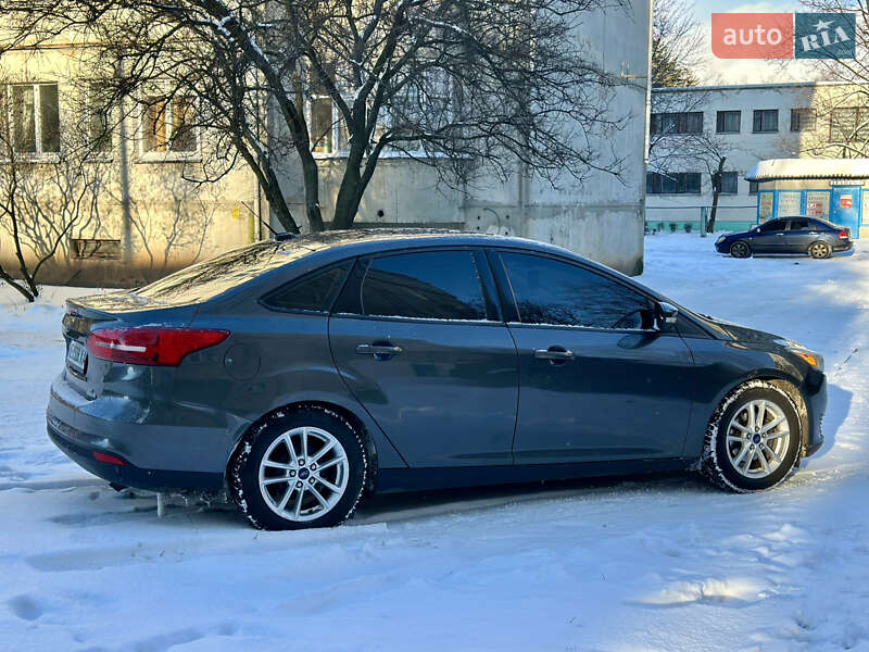 Седан Ford Focus 2015 в Першотравенске