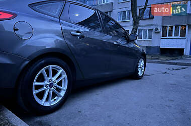 Седан Ford Focus 2015 в Першотравенске