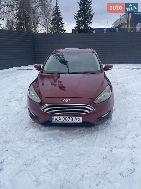Седан Ford Focus 2015 в Києві