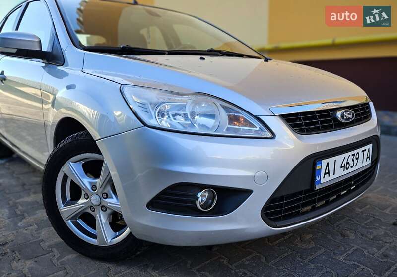 Хэтчбек Ford Focus 2008 в Киеве фото 3 Хэтчбек Ford Focus 2008 в Киеве