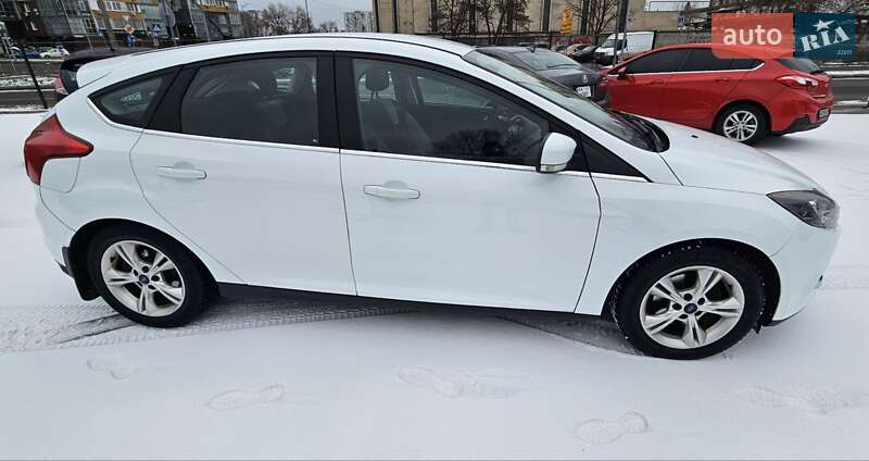 Хэтчбек Ford Focus 2013 в Киеве