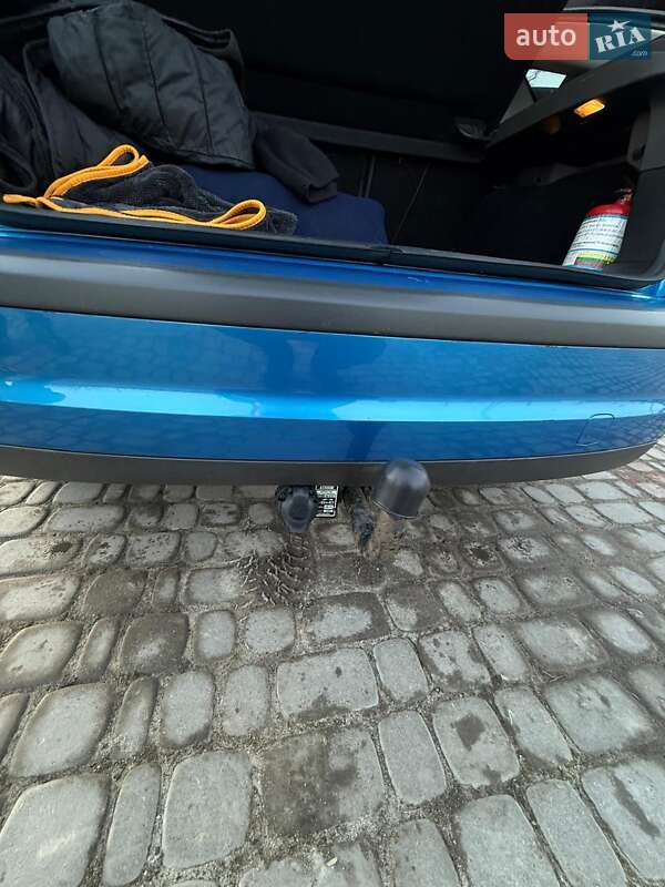 Хетчбек Ford Focus 2006 в Чернівцях фото 8 Хетчбек Ford Focus 2006 в Чернівцях