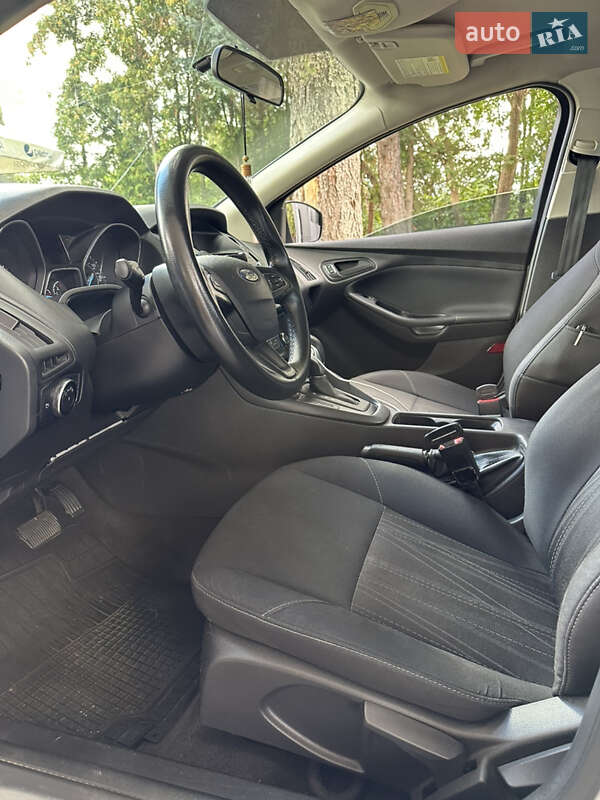 Седан Ford Focus 2017 в Львове