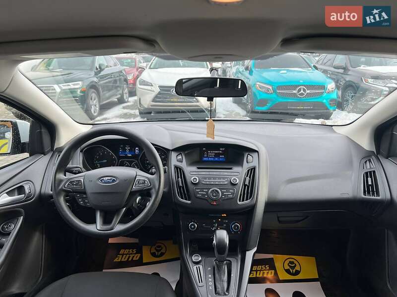 Седан Ford Focus 2017 в Івано-Франківську