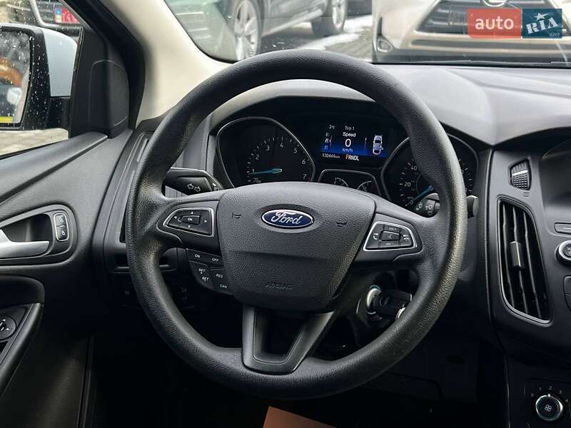 Седан Ford Focus 2017 в Івано-Франківську