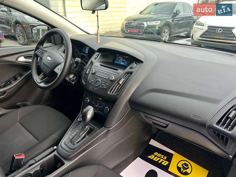 Седан Ford Focus 2017 в Івано-Франківську