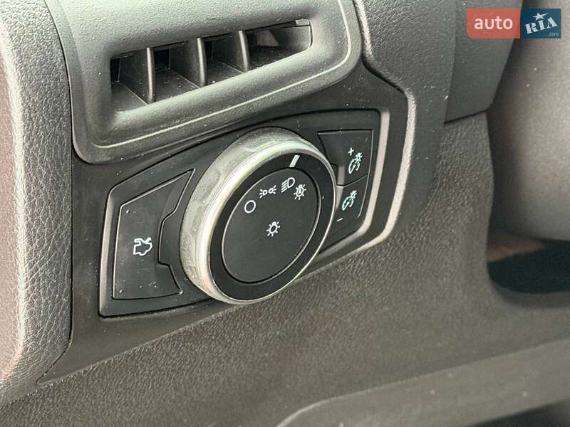 Хетчбек Ford Focus 2017 в Харкові