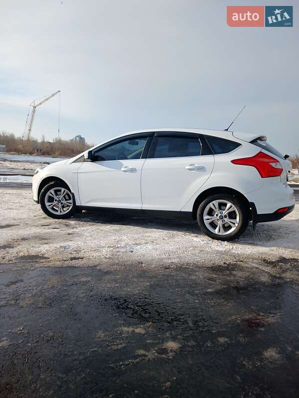 Хетчбек Ford Focus 2012 в Черкасах